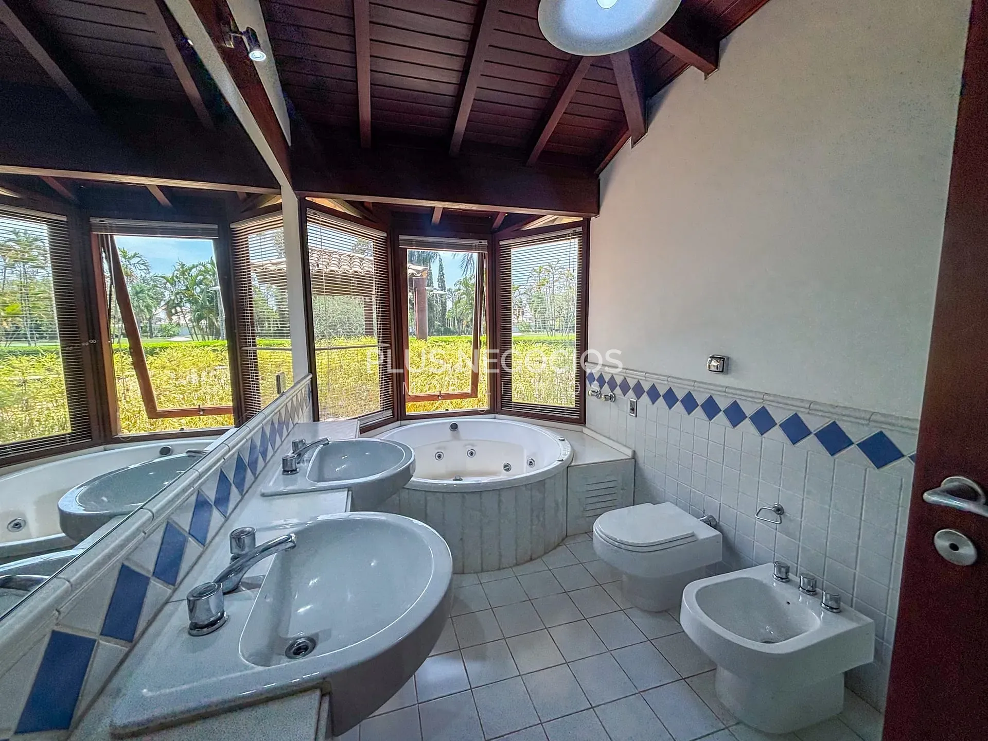 Casa, 4 quartos, 400 m² - Foto 22