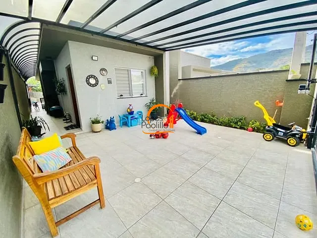 Casa com 150m² 3 quartos e 2 banheiros, à venda, no bairro Jardim Maristela em Atibaia
