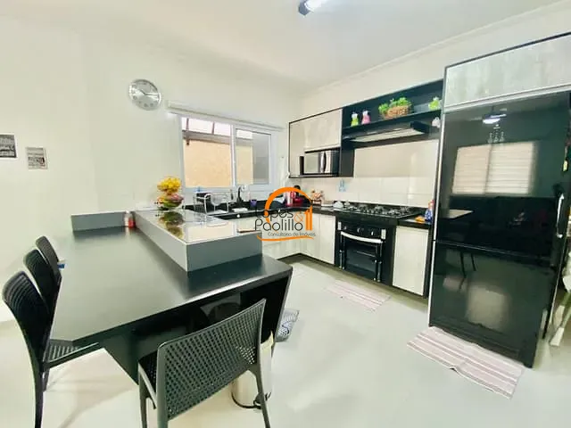 Casa com 150m² 3 quartos e 2 banheiros, à venda, no bairro Jardim Maristela em Atibaia