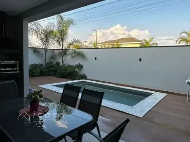 Casa com 330m² 3 quartos e 4 banheiros, à venda ou para alugar, no bairro Condomínio Terras do Vale em Caçapava