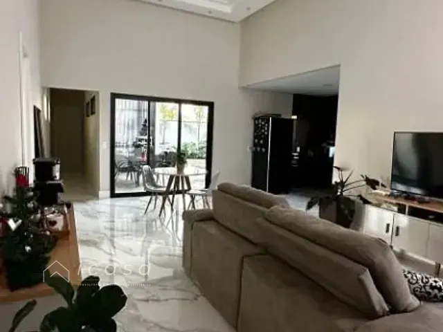 Casa com 330m² 3 quartos e 4 banheiros, à venda ou para alugar, no bairro Condomínio Terras do Vale em Caçapava