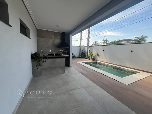 Casa com 330m² 3 quartos e 4 banheiros, à venda ou para alugar, no bairro Condomínio Terras do Vale em Caçapava