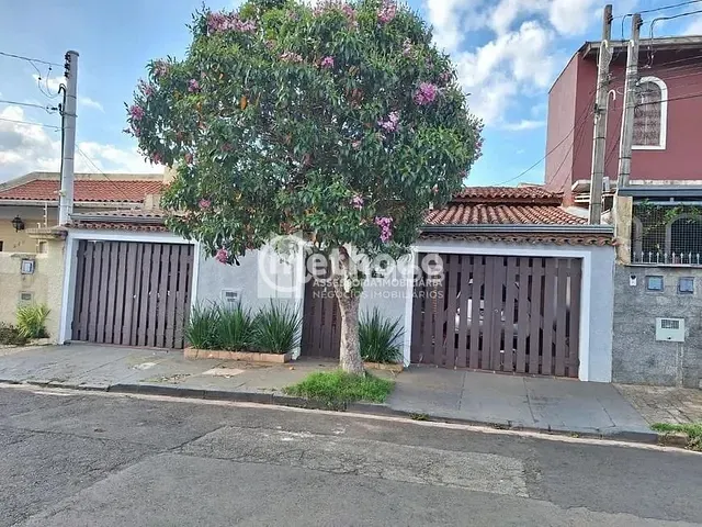 Casa com 309m² 3 quartos e 2 banheiros, à venda, no bairro Parque Taquaral em Campinas