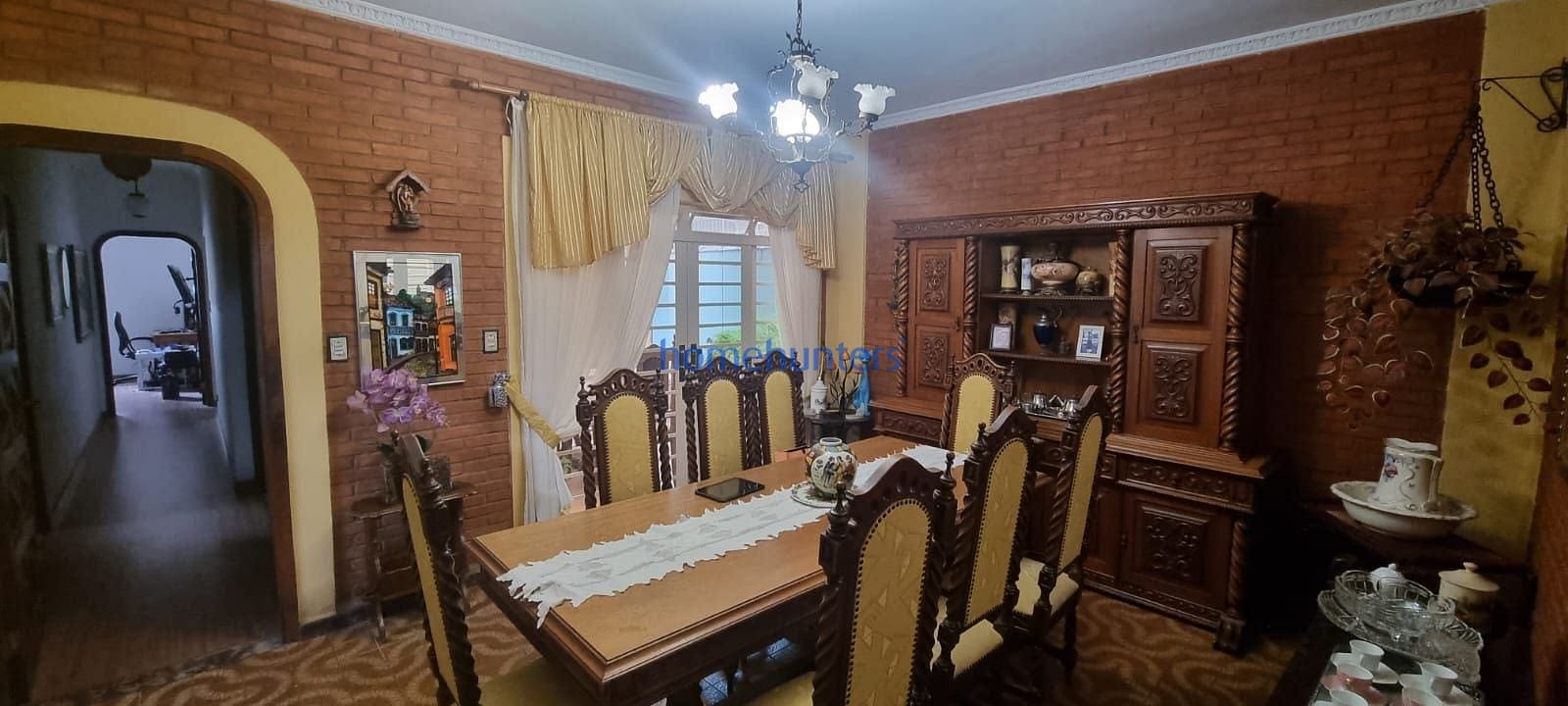 Casa, 3 quartos, 303 m² - Foto 1