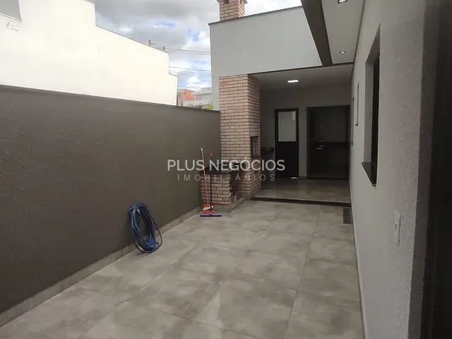 Casa com 154m² 3 quartos e 2 banheiros, à venda, no bairro Condomínio Villagio Ipanema I em Sorocaba