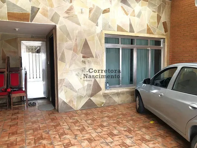Casa com 220m² 3 quartos e 2 banheiros, à venda, no bairro Jardim Guarani em Jacareí