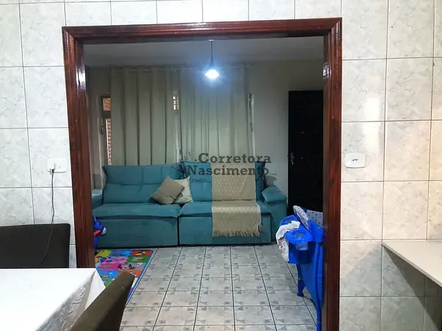 Casa com 220m² 3 quartos e 2 banheiros, à venda, no bairro Jardim Guarani em Jacareí