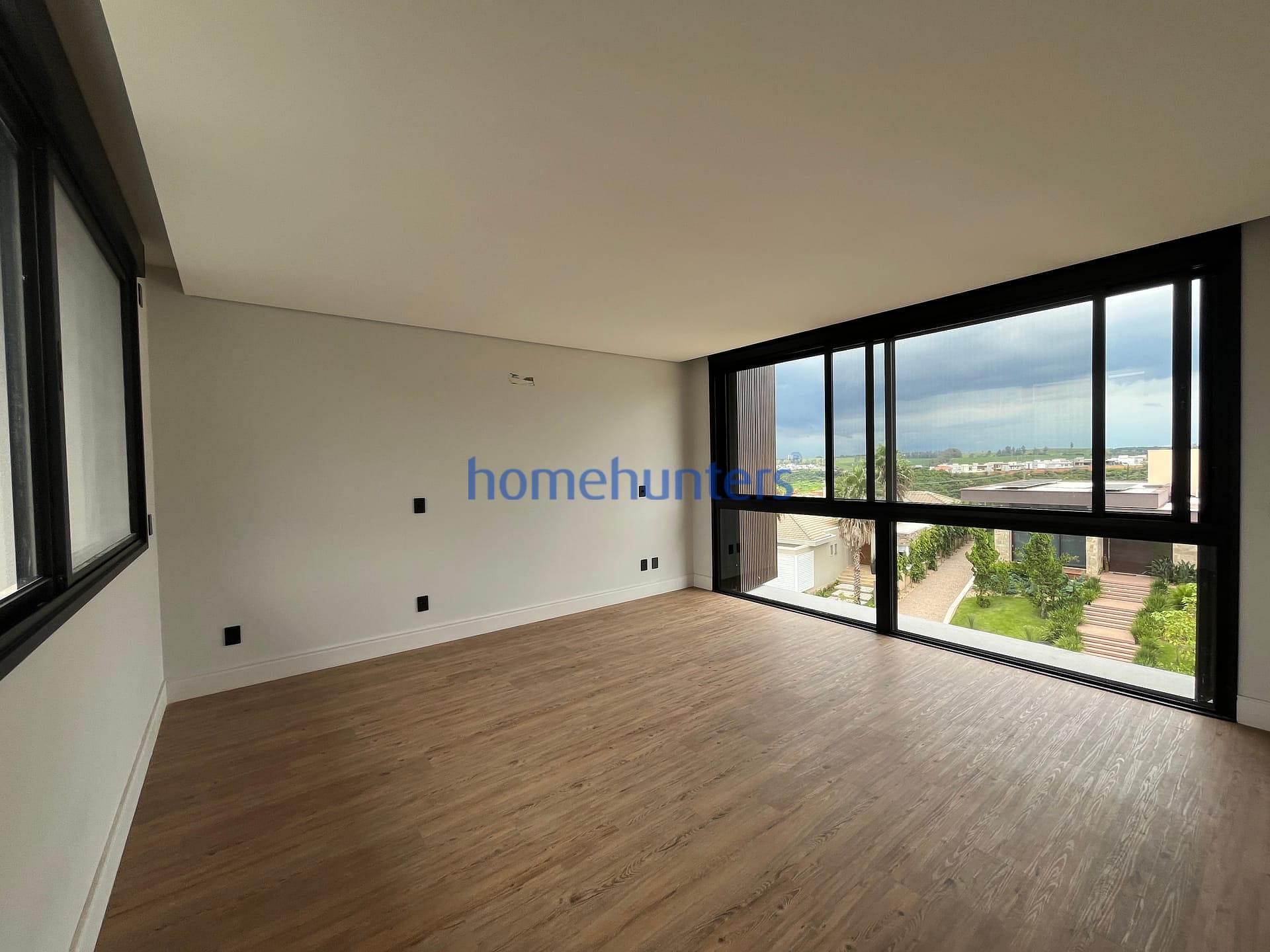 Casa à venda e aluguel com 4 quartos, 560m² - Foto 32