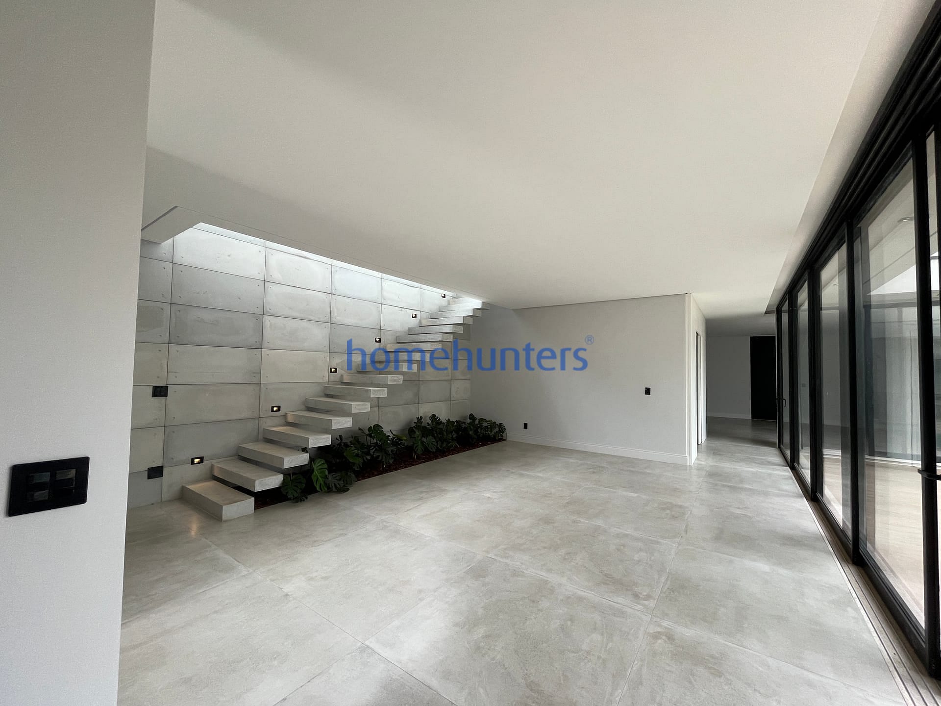 Casa à venda e aluguel com 4 quartos, 560m² - Foto 16
