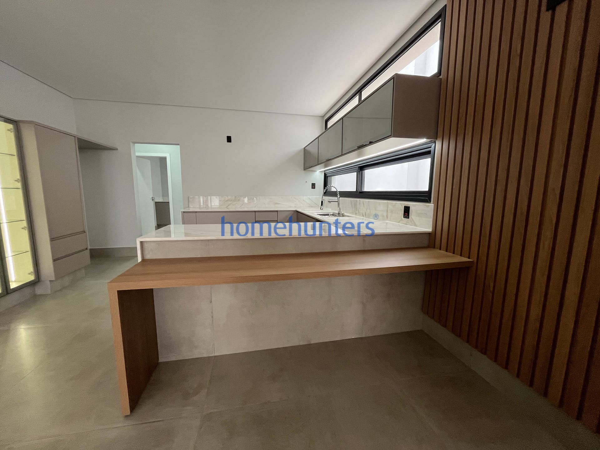 Casa à venda e aluguel com 4 quartos, 560m² - Foto 24