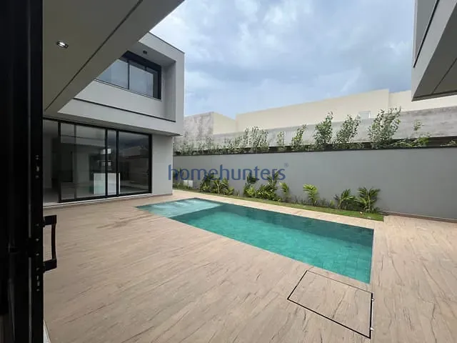 Casa com 832m² 4 quartos e 6 banheiros, à venda ou para alugar, no bairro Residencial Jatibela em Campinas