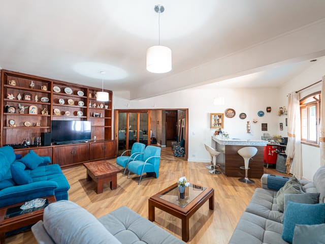 Casa com 515m² 3 quartos e 3 banheiros, à venda, no bairro Cidade Domitila em São Paulo
