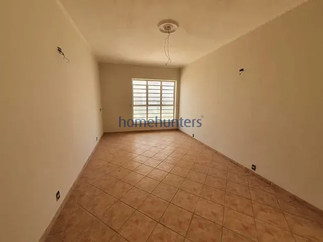 Casa com 204m², para alugar, no bairro Cambuí em Campinas