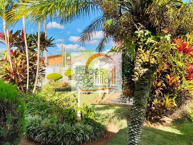 Casa com 2652m² 3 quartos e 2 banheiros, à venda, no bairro Centro em Atibaia