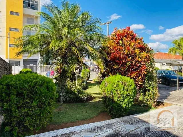Casa com 2652m² 3 quartos e 2 banheiros, à venda, no bairro Centro em Atibaia