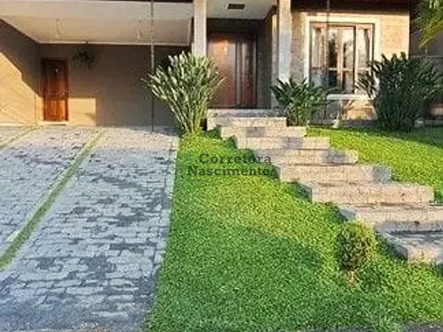 Casa com 326m², à venda, no bairro Urbanova em São José dos Campos