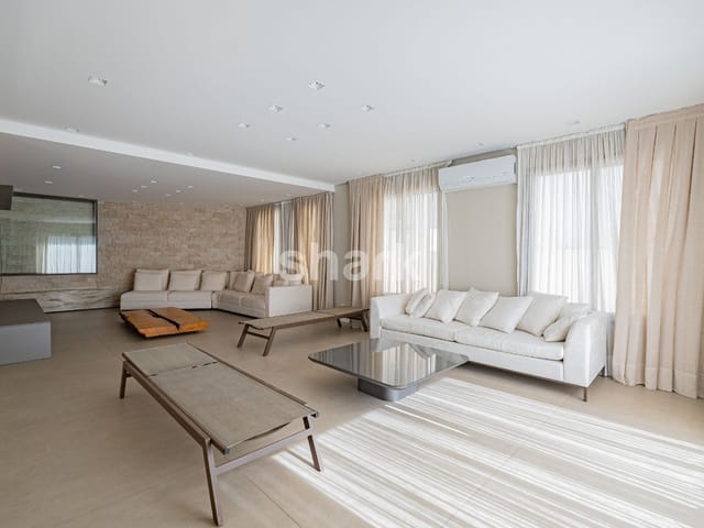 Casa com 360m² 4 quartos e 6 banheiros, à venda, no bairro Alphaville em Santana de Parnaíba