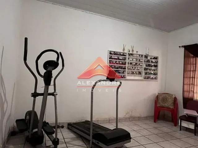 Casa com 306m² 4 quartos e 2 banheiros, à venda, no bairro Jardim Paulista em São José dos Campos