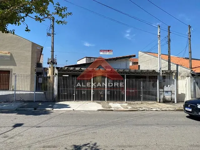 Casa com 306m² 4 quartos e 2 banheiros, à venda, no bairro Jardim Paulista em São José dos Campos