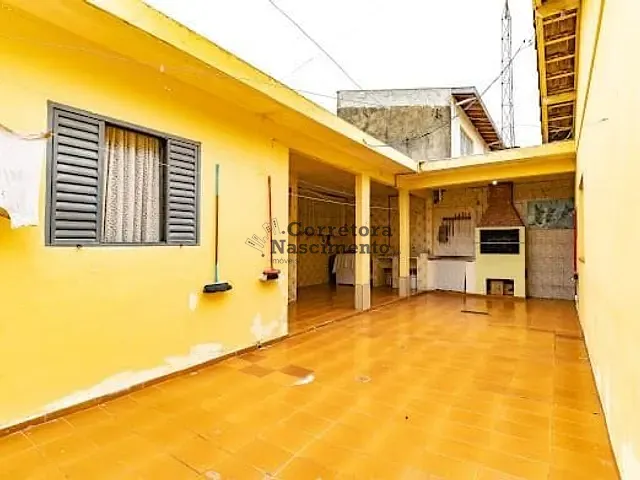 Casa com 230m² 3 quartos e 2 banheiros, à venda, no bairro Jardim das Industrias em Jacareí
