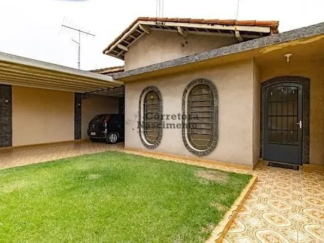 Casa com 230m² 3 quartos e 2 banheiros, à venda, no bairro Jardim das Industrias em Jacareí