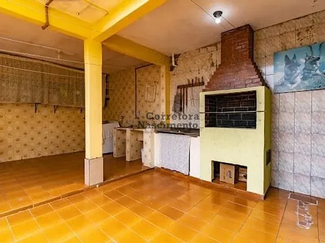 Casa com 230m² 3 quartos e 2 banheiros, à venda, no bairro Jardim das Industrias em Jacareí