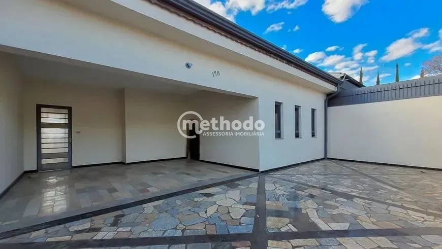 Casa, 3 quartos, 250 m² - Foto 1
