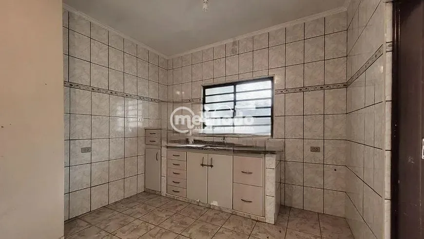 Casa, 3 quartos, 250 m² - Foto 11