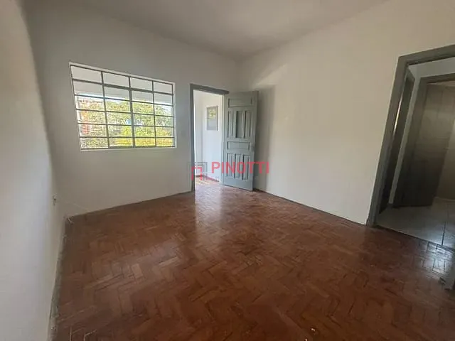 Casa 2 quartos e 1 banheiro, à venda, no bairro Ferrazópolis em São Bernardo do Campo