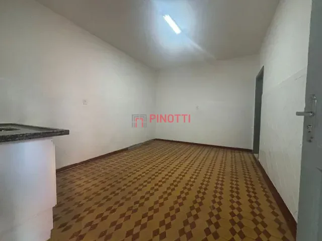 Casa 2 quartos e 1 banheiro, à venda, no bairro Ferrazópolis em São Bernardo do Campo