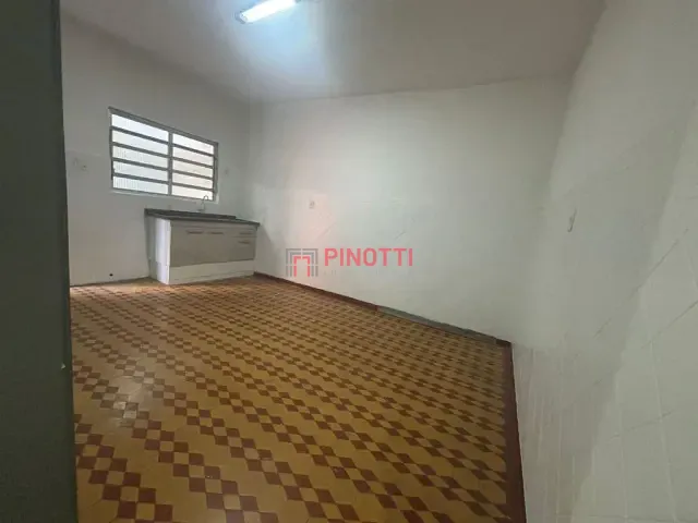 Casa 2 quartos e 1 banheiro, à venda, no bairro Ferrazópolis em São Bernardo do Campo