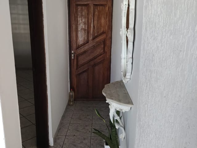 Casa 2 quartos e 3 banheiros, à venda, no bairro Crispim em Pindamonhangaba