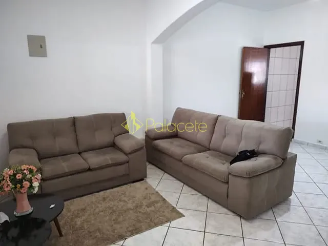 Casa 2 quartos e 3 banheiros, à venda, no bairro Crispim em Pindamonhangaba