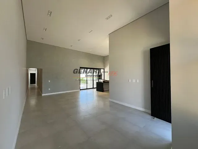 Casa com 300m² 3 quartos e 4 banheiros, à venda, no bairro Colinas de Indaiatuba em Indaiatuba