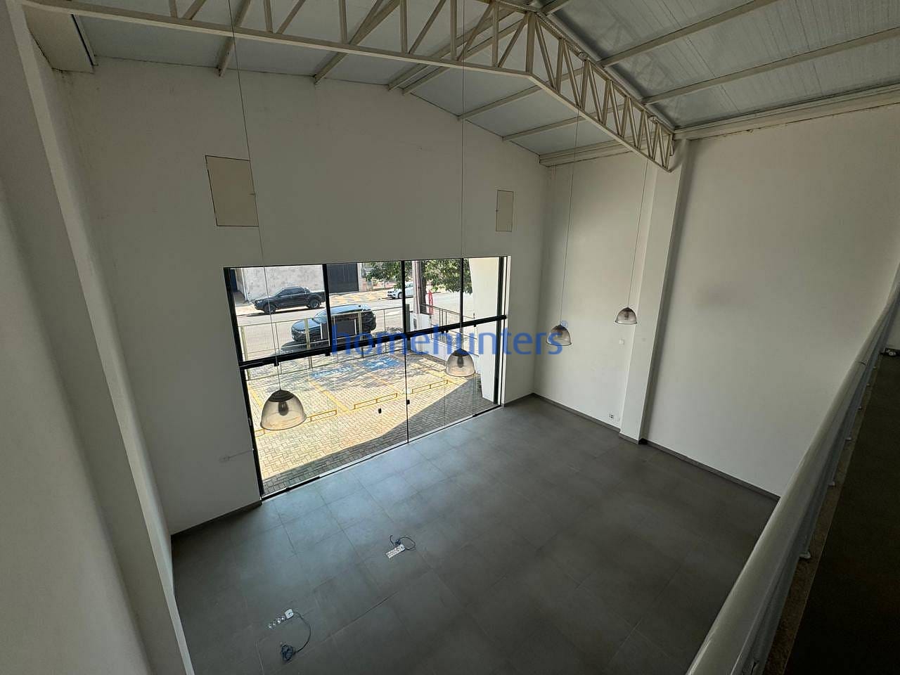 Casa para alugar com 1 quarto, 257m² - Foto 4