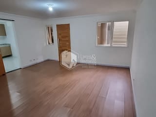 Foto do Casa-Casa tipo para venda e locação em Vila Mariza Mazzei com 3 quartos, sendo 1 suíte, 183m²
