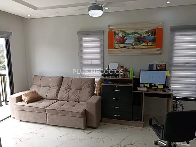 Casa com 140m² 3 quartos e 3 banheiros, à venda, no bairro Colina Santa Mônica em Votorantim