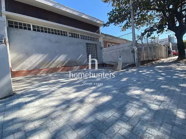 Casa com 372m², para alugar, no bairro Jardim Guanabara em Campinas