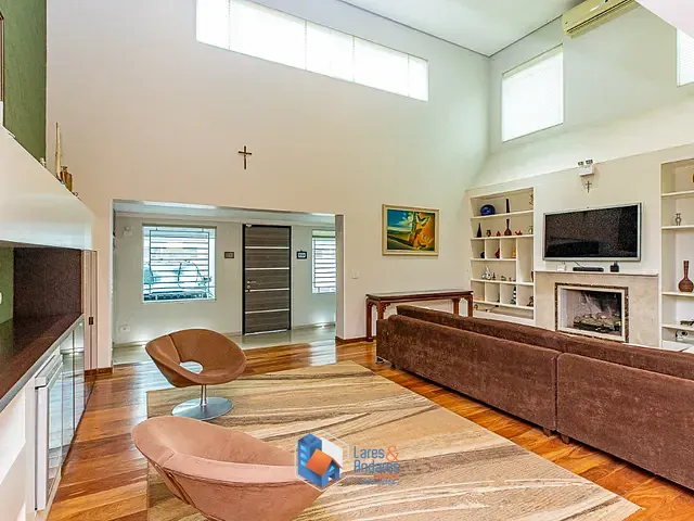 Casa com 500m² 4 quartos e 5 banheiros, à venda, no bairro Alto Da Boa Vista em São Paulo