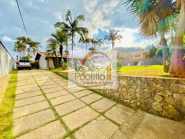 Casa com 1080m² 4 quartos e 2 banheiros, à venda, no bairro Nova Gardênia em Atibaia