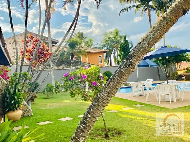 Casa com 1080m² 4 quartos e 2 banheiros, à venda, no bairro Nova Gardênia em Atibaia