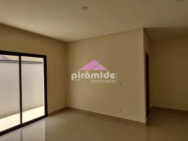 Casa com 300m² 3 quartos e 3 banheiros, à venda, no bairro Condomínio Terras do Vale em Caçapava