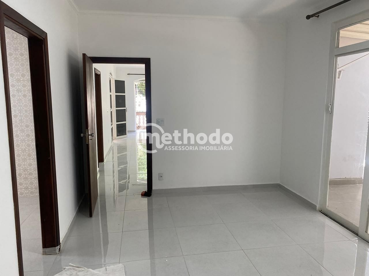 Casa, 4 quartos, 244 m² - Foto 4