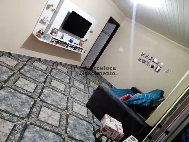 Casa com 126m² 2 quartos e 1 banheiro, à venda, no bairro Jardim Santa Marina em Jacareí