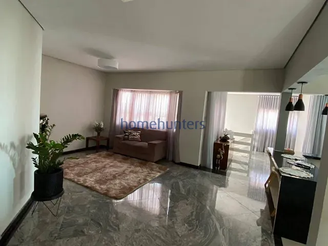 Casa com 617m² 5 quartos e 6 banheiros, à venda, no bairro Jardim Recanto em Valinhos