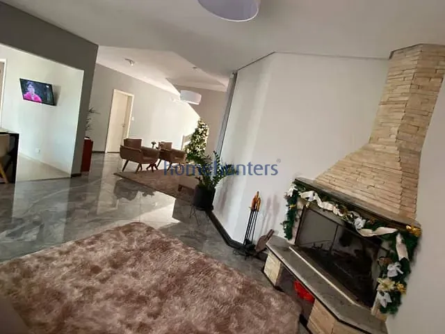 Casa com 617m² 5 quartos e 6 banheiros, à venda, no bairro Jardim Recanto em Valinhos