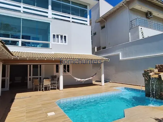 Casa com 617m² 5 quartos e 6 banheiros, à venda, no bairro Jardim Recanto em Valinhos