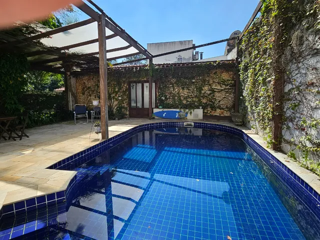 Foto do Casa - Casa para venda em Vila Cordeiro com 3 quartos, sendo 3 suítes, 372m² | Lares e Andares Imóveis