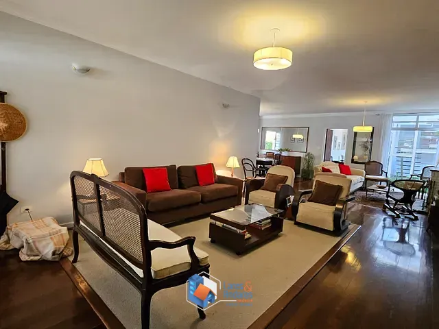 Casa com 500m² 3 quartos e 6 banheiros, à venda, no bairro Vila Cordeiro em São Paulo