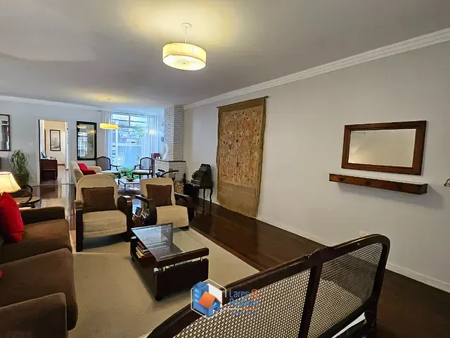 Casa com 500m² 3 quartos e 6 banheiros, à venda, no bairro Vila Cordeiro em São Paulo